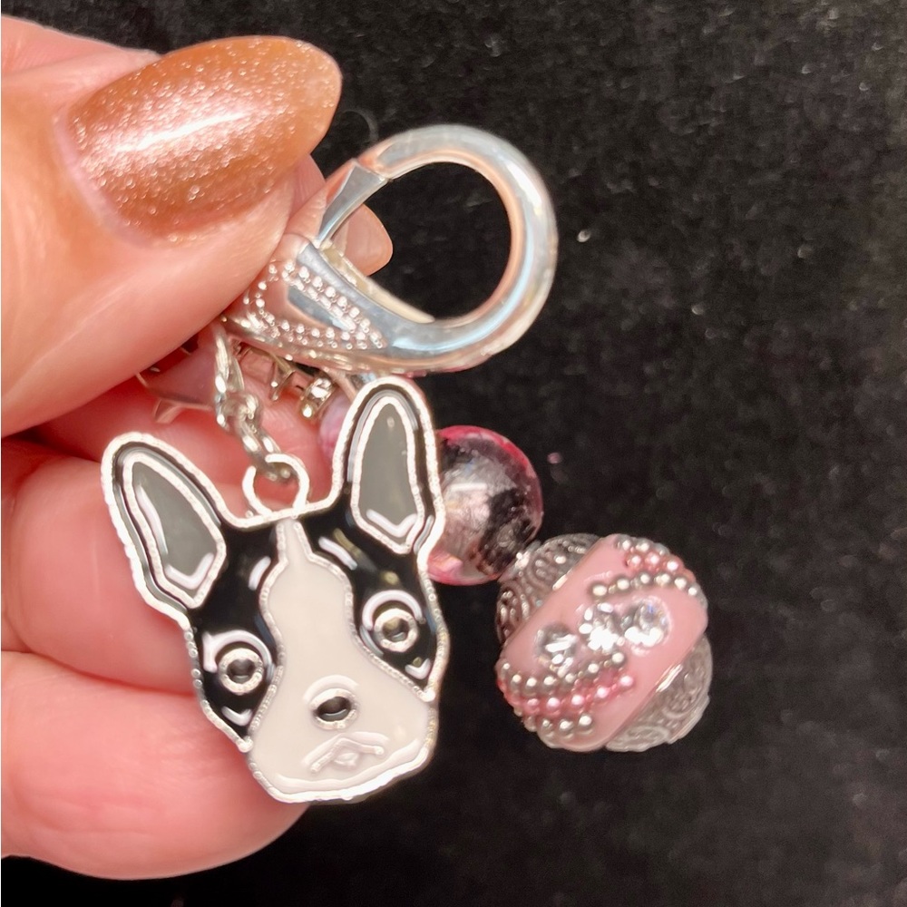 🐾🦴stunning PUG DOG zipper pull or purse bling-gorgeous colors-indo bead